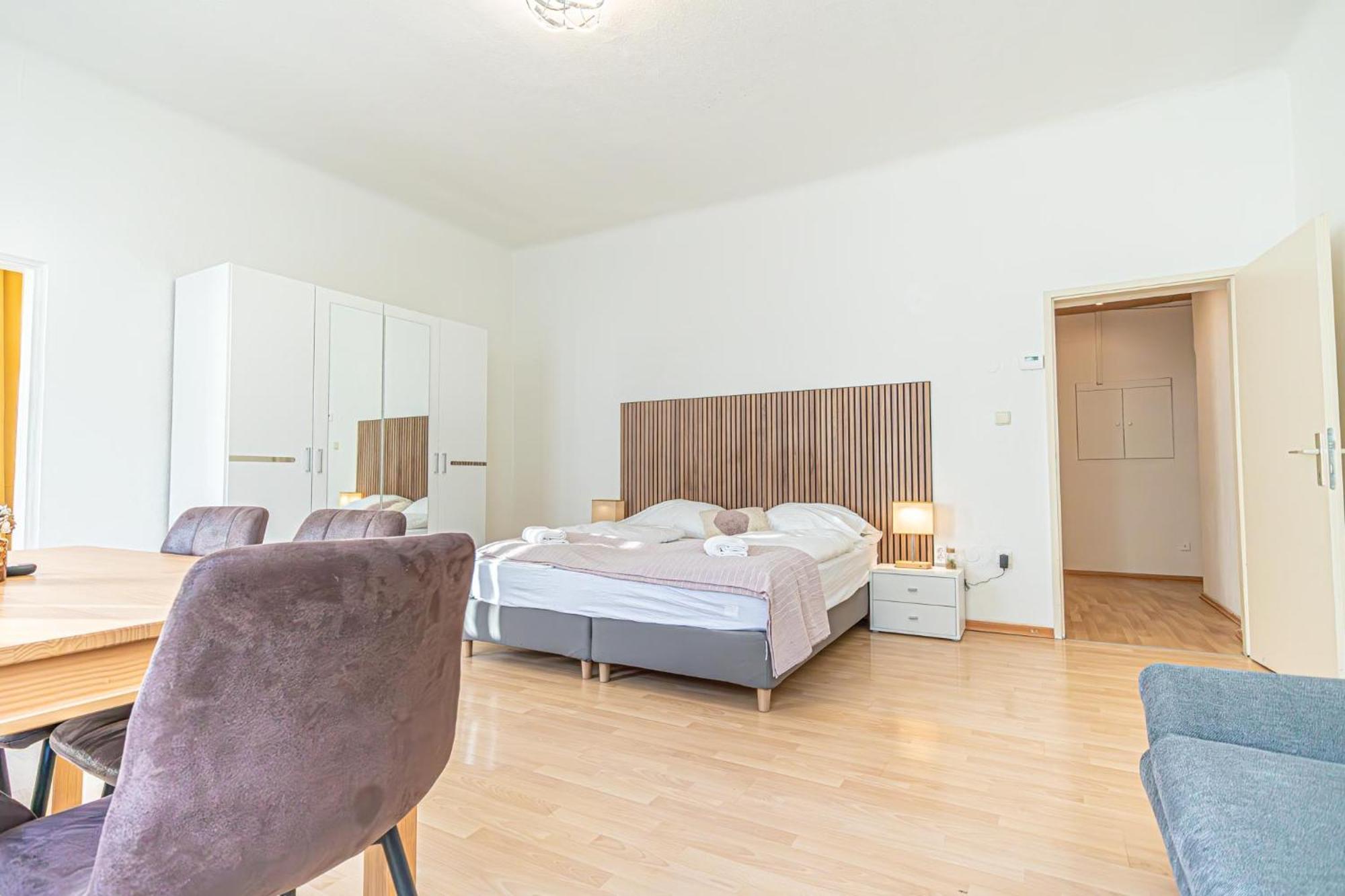 Desirable 2Br - Bookable For Longstays In Lockdown B Vienna Luaran gambar
